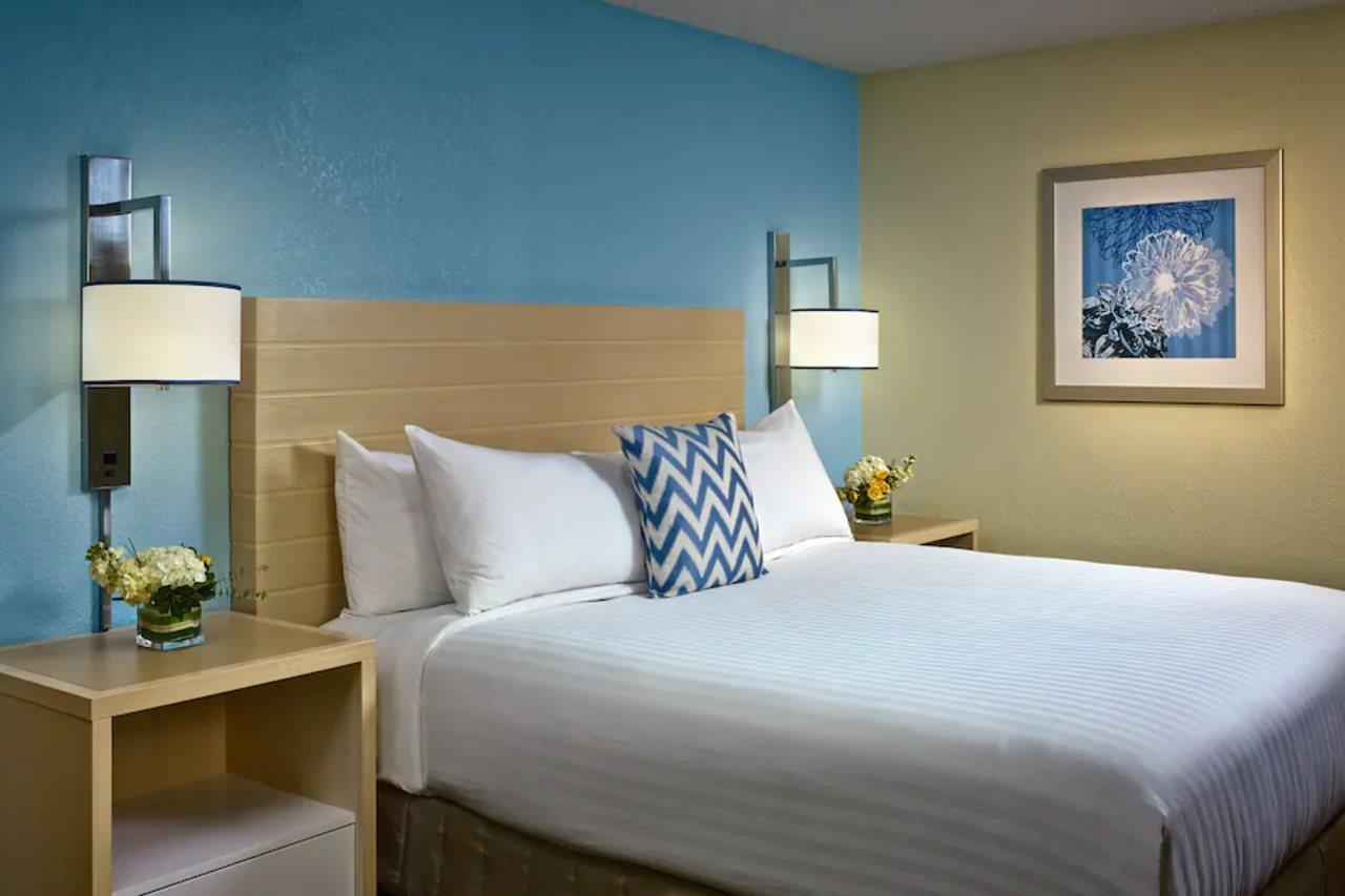Sonesta Simply Suites Memphis East Poplar Pike מראה חיצוני תמונה