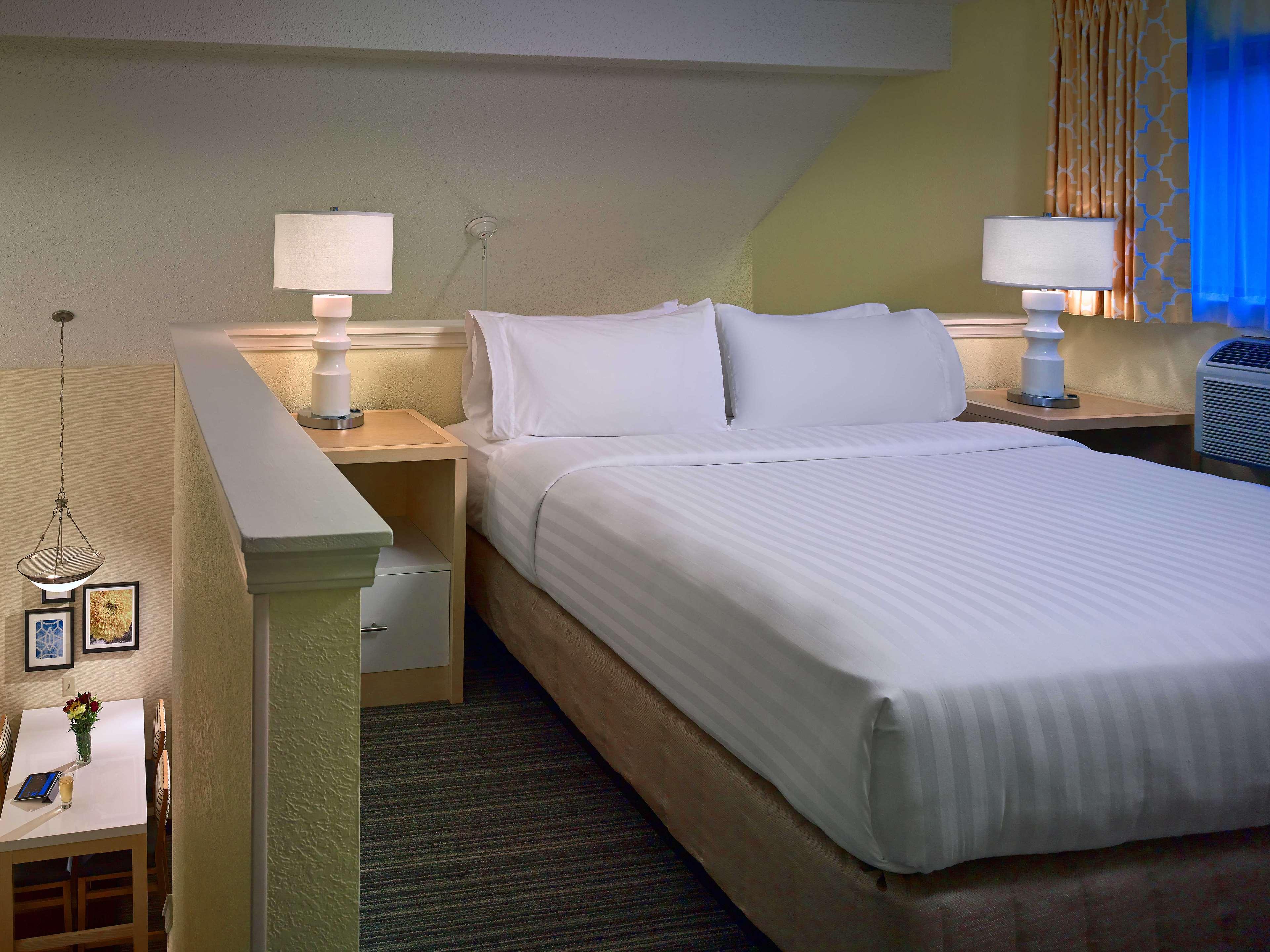 Sonesta Simply Suites Memphis East Poplar Pike מראה חיצוני תמונה